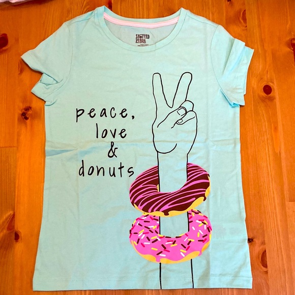 Spotted Zebra Other - NWT Spotted Zebra Size M (8) “Peace, Love & Donuts” Cotton shirt